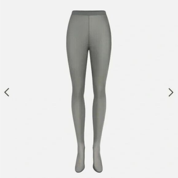 SKIMS NWT Footed Leggings in the color Thunder Grey size S - Picture 4 of 5